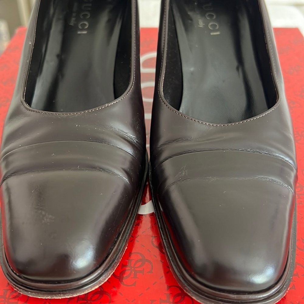 Gucci leather heels